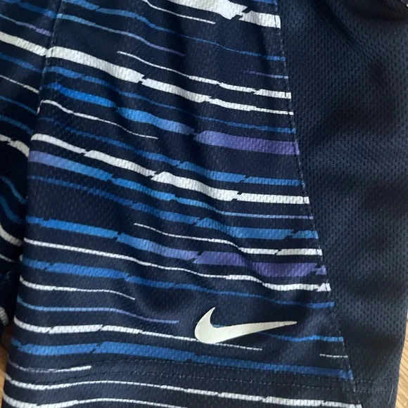 Nike Blue & Navy Toddler Athletic Top and Shorts Set - Picture 4 of 9
